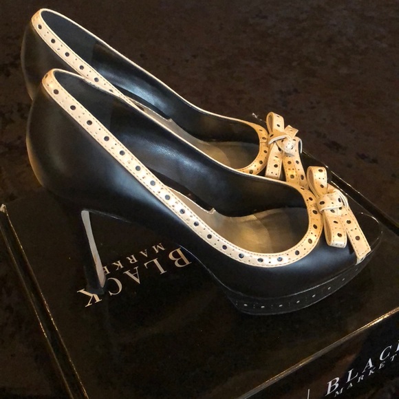 White House Black Market High Heels - Picture 2 of 5